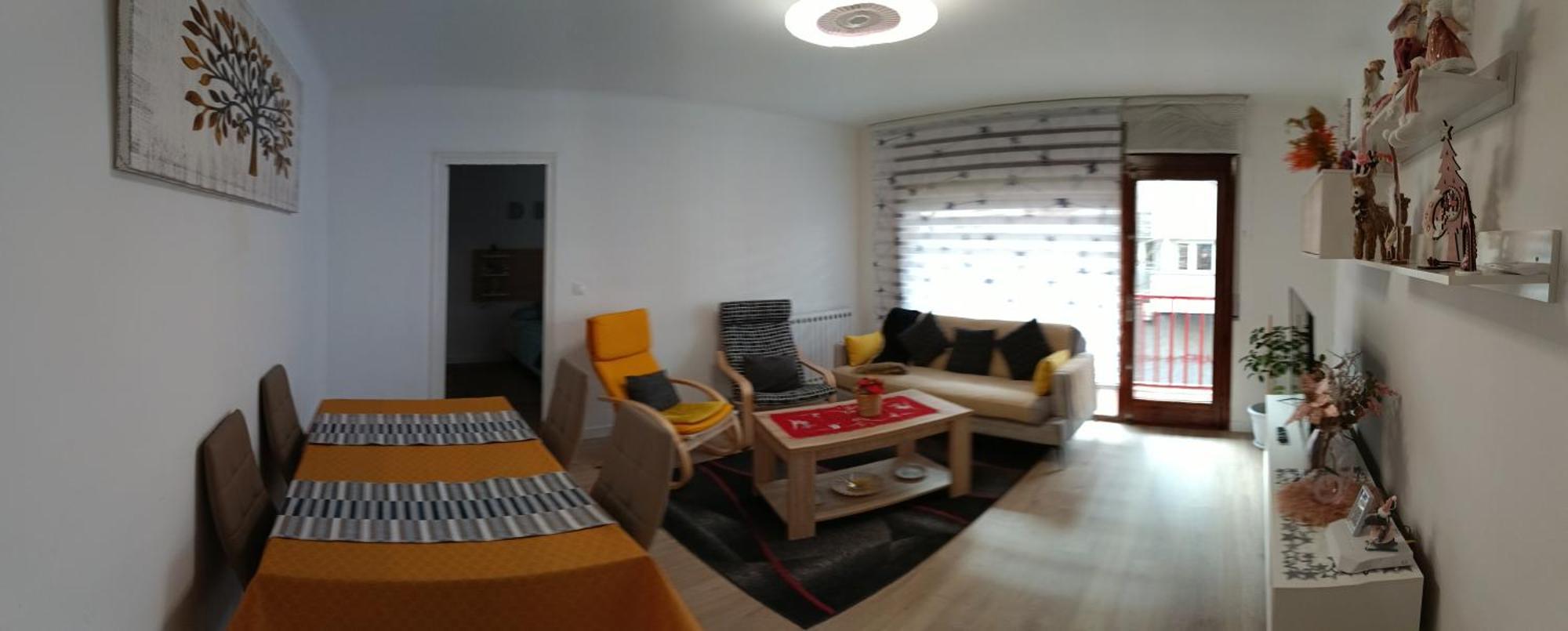 Apartamento Estel La Seu d'Urgell Exterior photo
